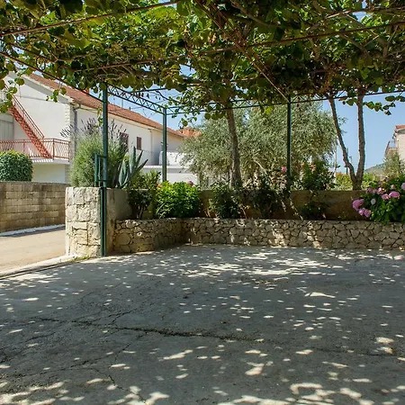 Mario Apartman Trogir